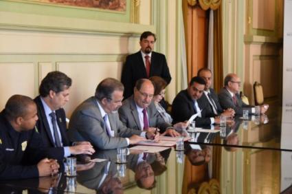 Governo do RS e PRF firmam parceria para cercamento eletrnico