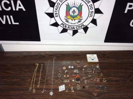 Polcia Civil recuperou joias roubadas em So Loureno das Misses