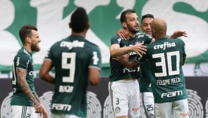 Esporte: Na festa do ttulo, Palmeiras bate o Vitria em casa